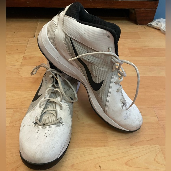 NIKE The Air Overplay IX Basketball Shoe White/Black Size 14 MEN - Picture 1 of 6